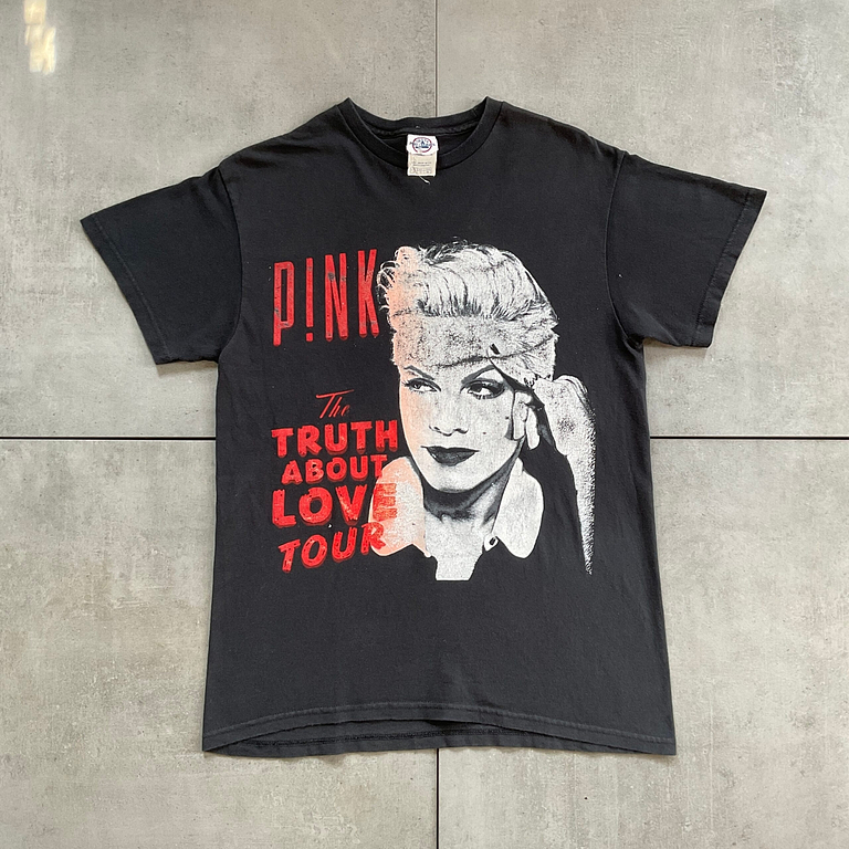 2013 Pink The Truth About Love Tour T-Shirt